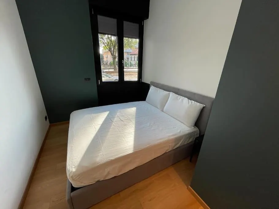 Bnb Capital Milano Central Station - Black 0*, Milan Italy